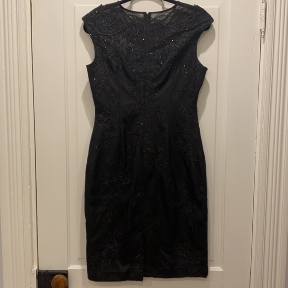 Vince Camuto Black Mesh & Sequin Dress LBD Little Black Dress Size 6 WORN ONCE - Picture 7 of 16